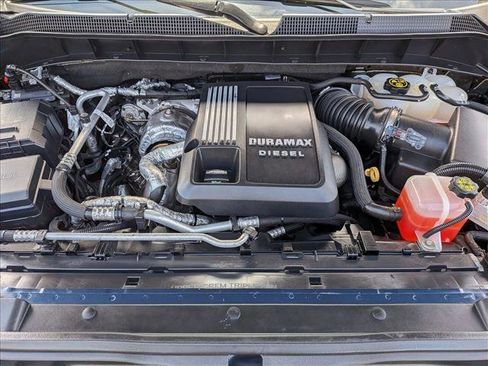 Used 2021 Chevrolet Silverado 1500 LTZ AWD/4WD image 23