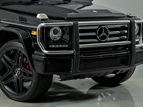 Used 2016 Mercedes-Benz G 550 image 3