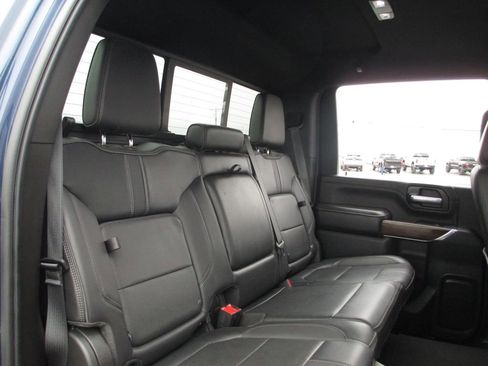 Used 2021 Chevrolet Silverado 2500 High Country w/ Z71 Off-Road Package image 24