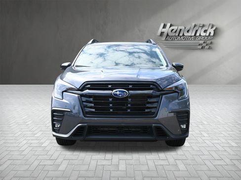 Used 2025 Subaru Ascent Onyx Edition w/ Onyx Package image 3