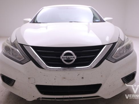 Used 2017 Nissan Altima 2.5 S w/ Power Driver Seat Package image 7