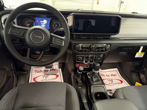 New 2026 Jeep Gladiator Willys image 18