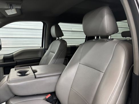 Used 2022 Ford F250 XL w/ Power Equipment Group image 11