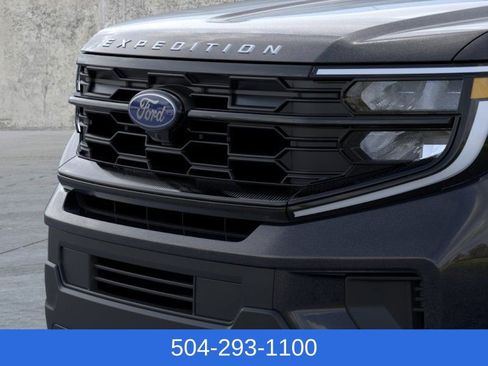 New 2026 Ford Expedition Max Active image 17