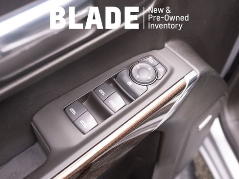 Used 2021 Chevrolet Silverado 1500 LT Trail Boss w/ LT Trail Boss Premium Package image 15