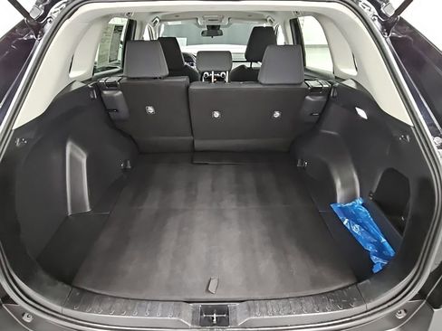 Used 2023 Toyota RAV4 LE image 28