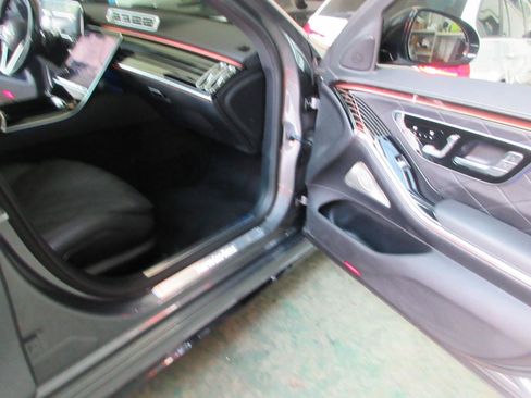 Used 2021 Mercedes-Benz S 580 4MATIC Sedan image 21