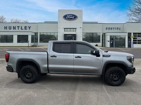 Used 2023 GMC Sierra 1500 AT4X image 4