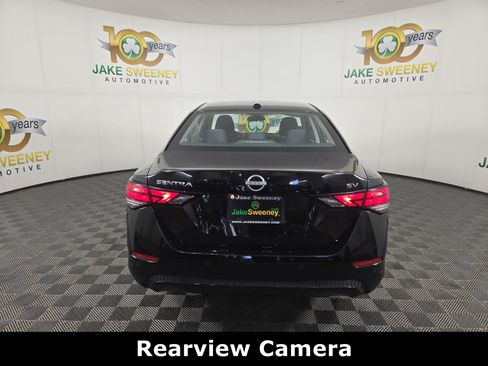 Used 2024 Nissan Sentra SV FWD image 9