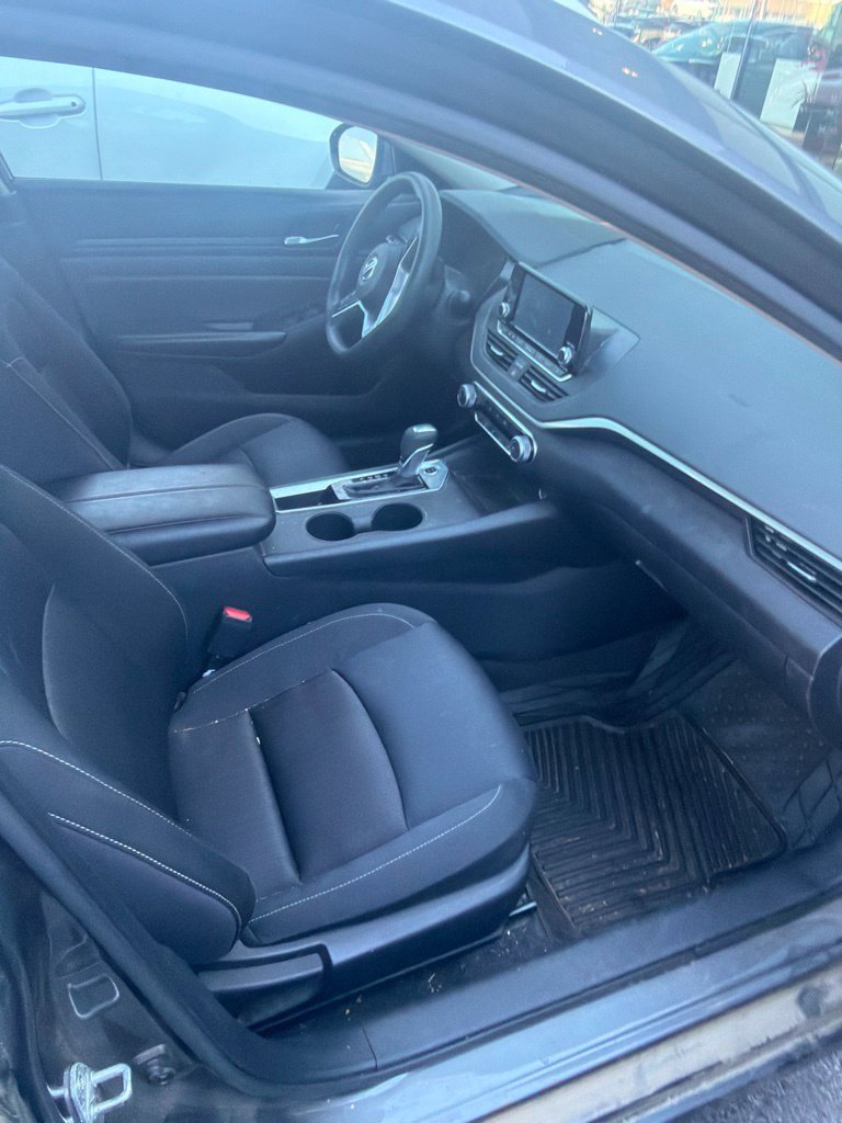 Used 2022 Nissan Altima 2.5 S FWD image 10