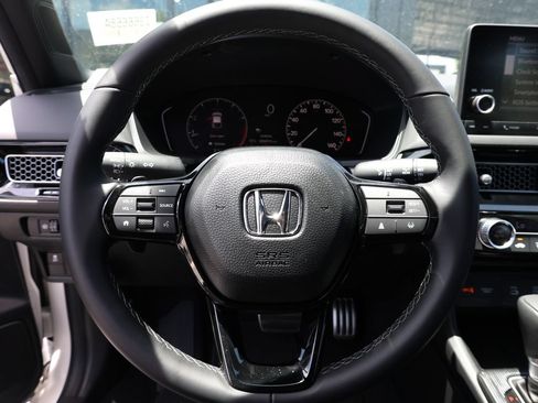 Used 2026 Honda Civic Sport image 32