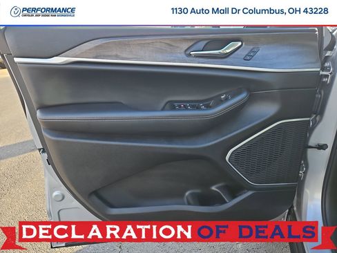 New 2026 Jeep Grand Cherokee Limited image 18