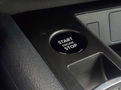 New 2026 Nissan Kicks SV image 18