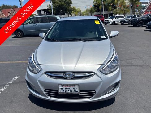 Used 2016 Hyundai Accent SE w/ Option Group 02 FWD image 9