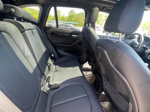 Used 2017 BMW X1 xDrive28i image 17