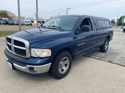 Used 2004 Dodge Ram 1500 Truck SLT w/ Trailer Tow Group RWD image 2