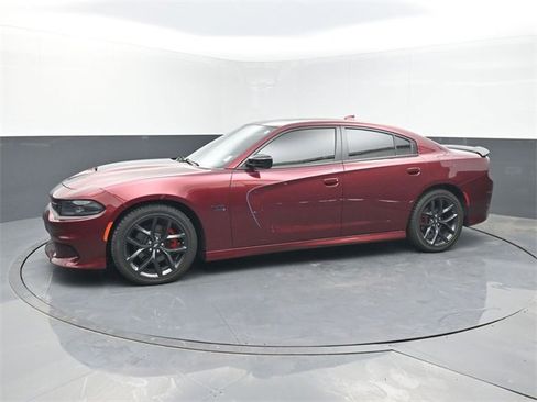 Used 2023 Dodge Charger R/T w/ Blacktop Package image 3