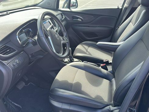 Used 2022 Buick Encore Preferred w/ Safety Package AWD/4WD image 9