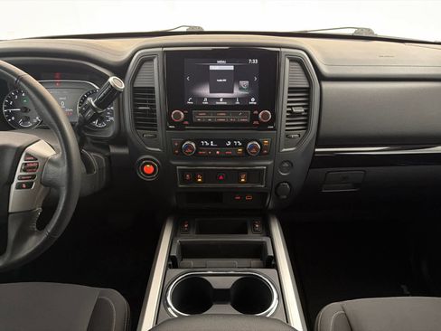 Used 2023 Nissan Titan SV w/ SV Convenience Package image 19