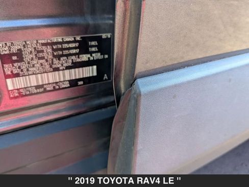 Used 2019 Toyota RAV4 LE image 38