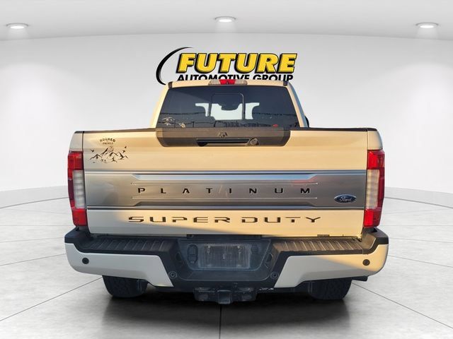 Used 2019 Ford F350 Platinum w/ Platinum Ultimate Package AWD/4WD image 4