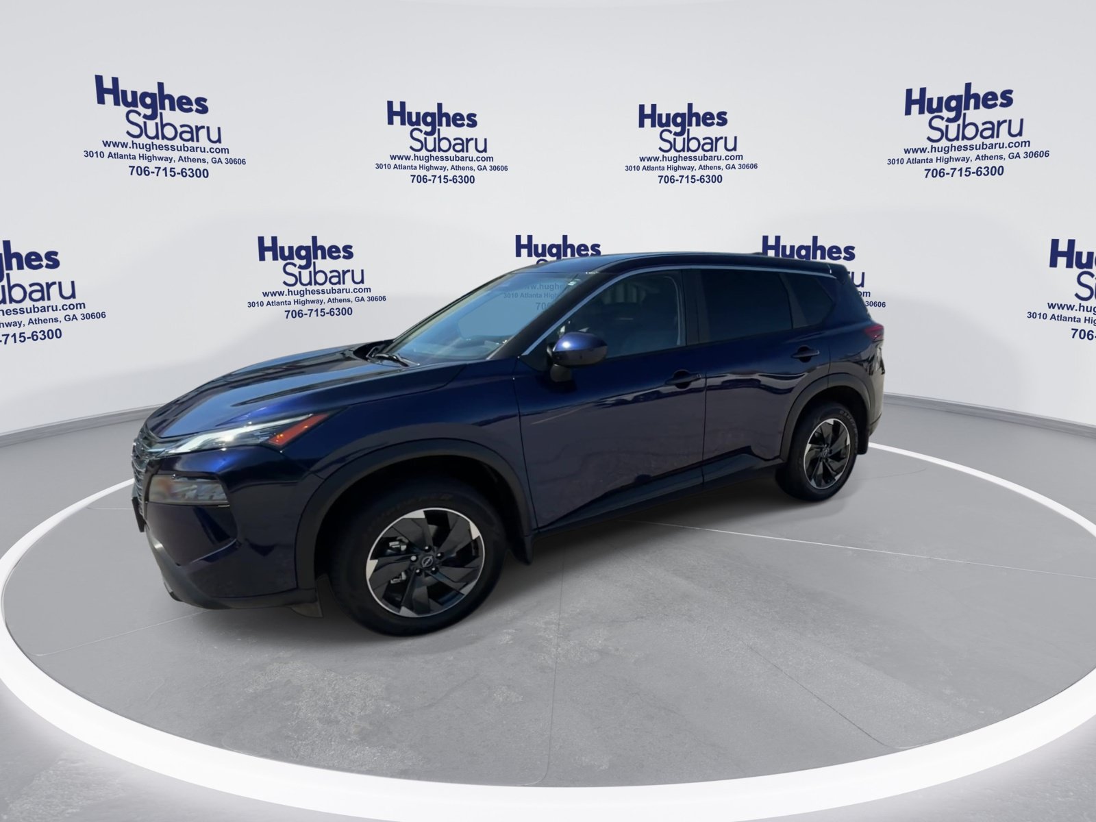 Used 2024 Nissan Rogue SV AWD/4WD image 6