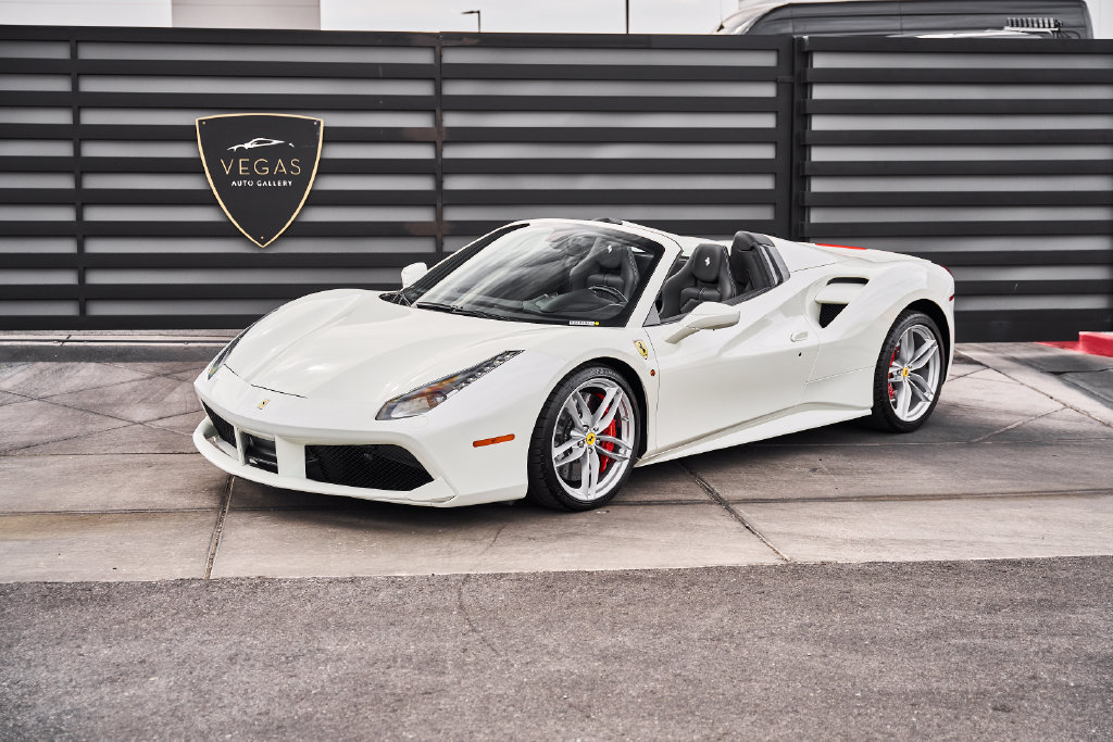 Used 2018 Ferrari 488 Spider RWD image 5