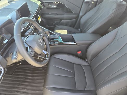 Used 2026 Acura ADX AWD image 10