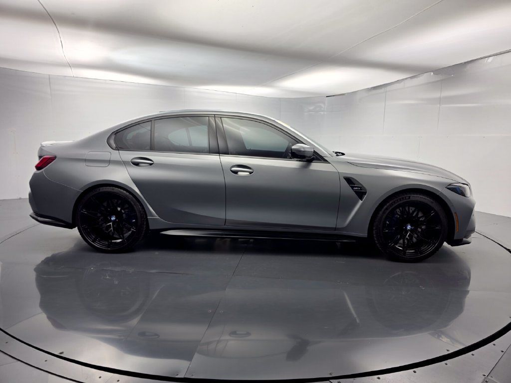 Used 2027 BMW M3 RWD image 3