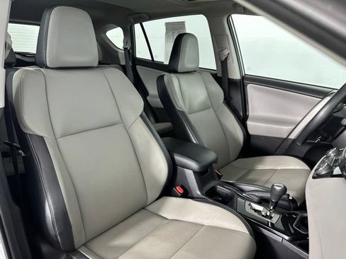 Used 2017 Toyota RAV4 Limited w/ Advanced Technology Package AWD/4WD image 28