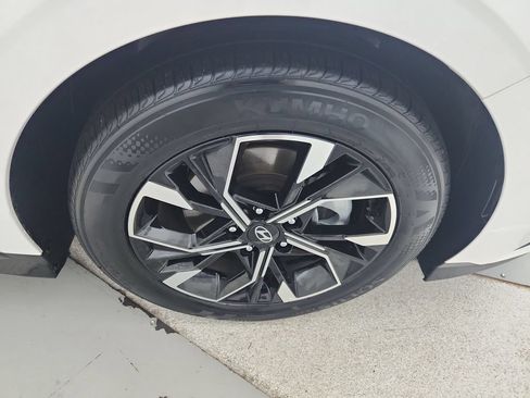 Used 2025 Hyundai Sonata SEL FWD image 35
