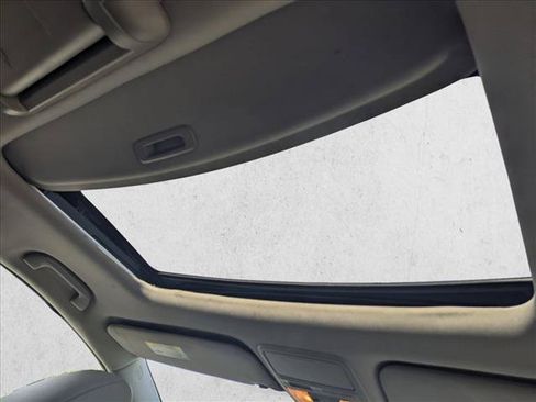 Used 2015 Honda Odyssey EX-L image 19