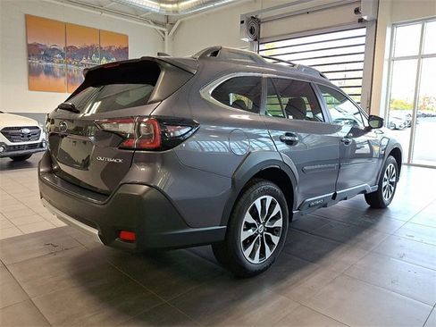 Certified 2025 Subaru Outback Limited image 6