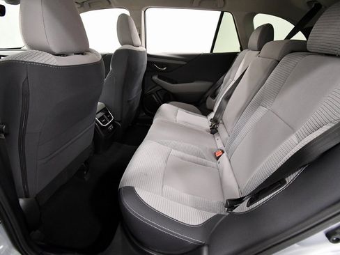 Used 2022 Subaru Outback Premium image 15