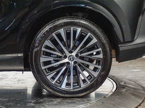 Used 2024 Lexus RX 350 Premium Plus w/ Convenience Package image 10