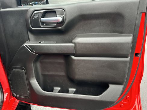 Used 2021 Chevrolet Silverado 1500 Custom Trail Boss image 15