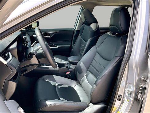 Used 2024 Toyota RAV4 XLE Premium w/ Weather Package FWD image 8