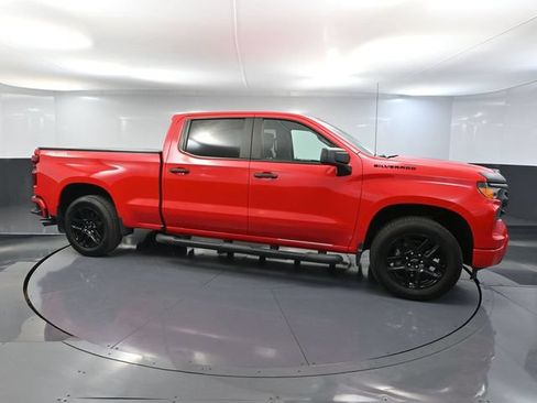 Used 2024 Chevrolet Silverado 1500 Custom w/ Rally Edition AWD/4WD image 4