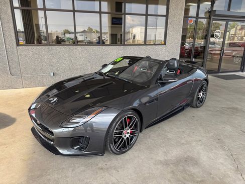 Used 2020 Jaguar F-TYPE Convertible image 1