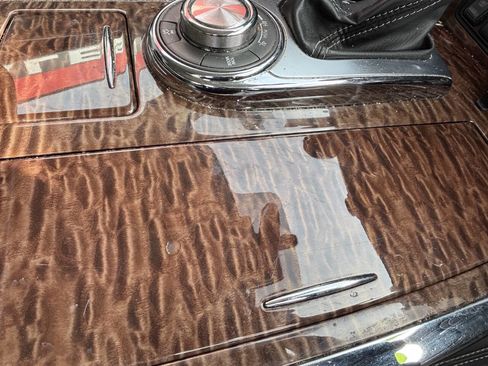 Used 2018 Nissan Armada Platinum image 10