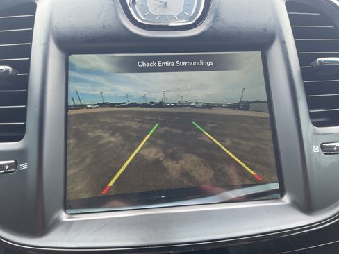 Used 2020 Chrysler 300 S RWD image 25
