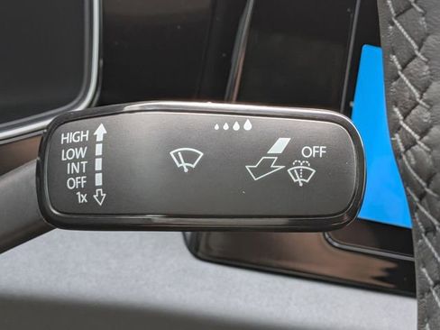 New 2026 Volkswagen Jetta SE FWD image 31