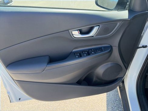 Certified 2023 Hyundai Kona Limited AWD/4WD image 12