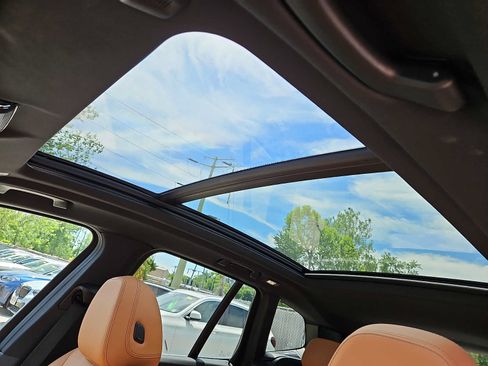 Used 2023 BMW X3 xDrive30i w/ Premium Package AWD/4WD image 15