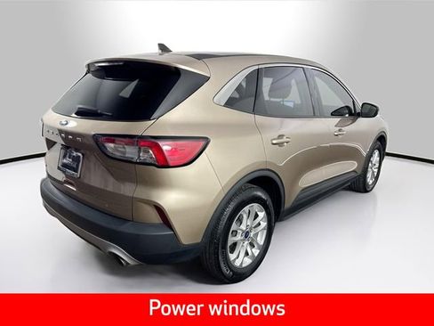 Used 2021 Ford Escape SE w/ Convenience Package image 12