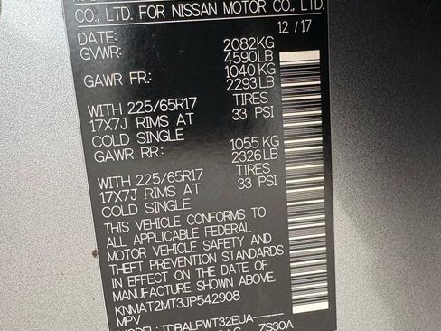 Used 2018 Nissan Rogue S image 38