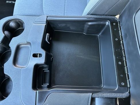 Used 2024 RAM 2500 Big Horn image 33