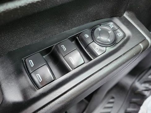 Used 2024 Chevrolet Silverado 3500 W/T image 31