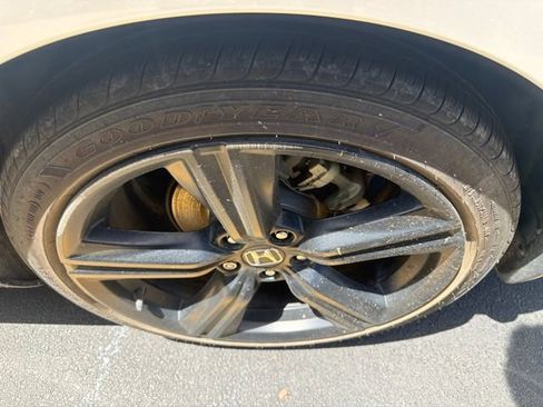 Used 2024 Honda Accord Sport image 7