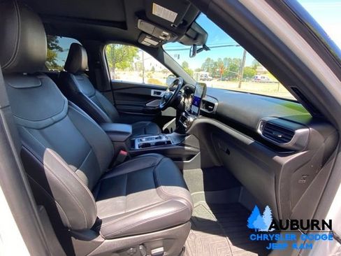 Used 2021 Ford Explorer ST w/ Equipment Group 401A AWD/4WD image 16